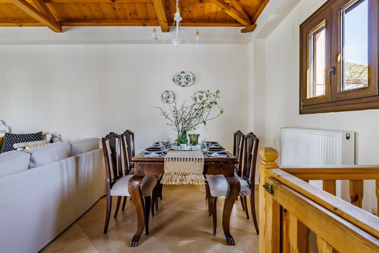 Petradi Town Apartment スコペロス エクステリア 写真