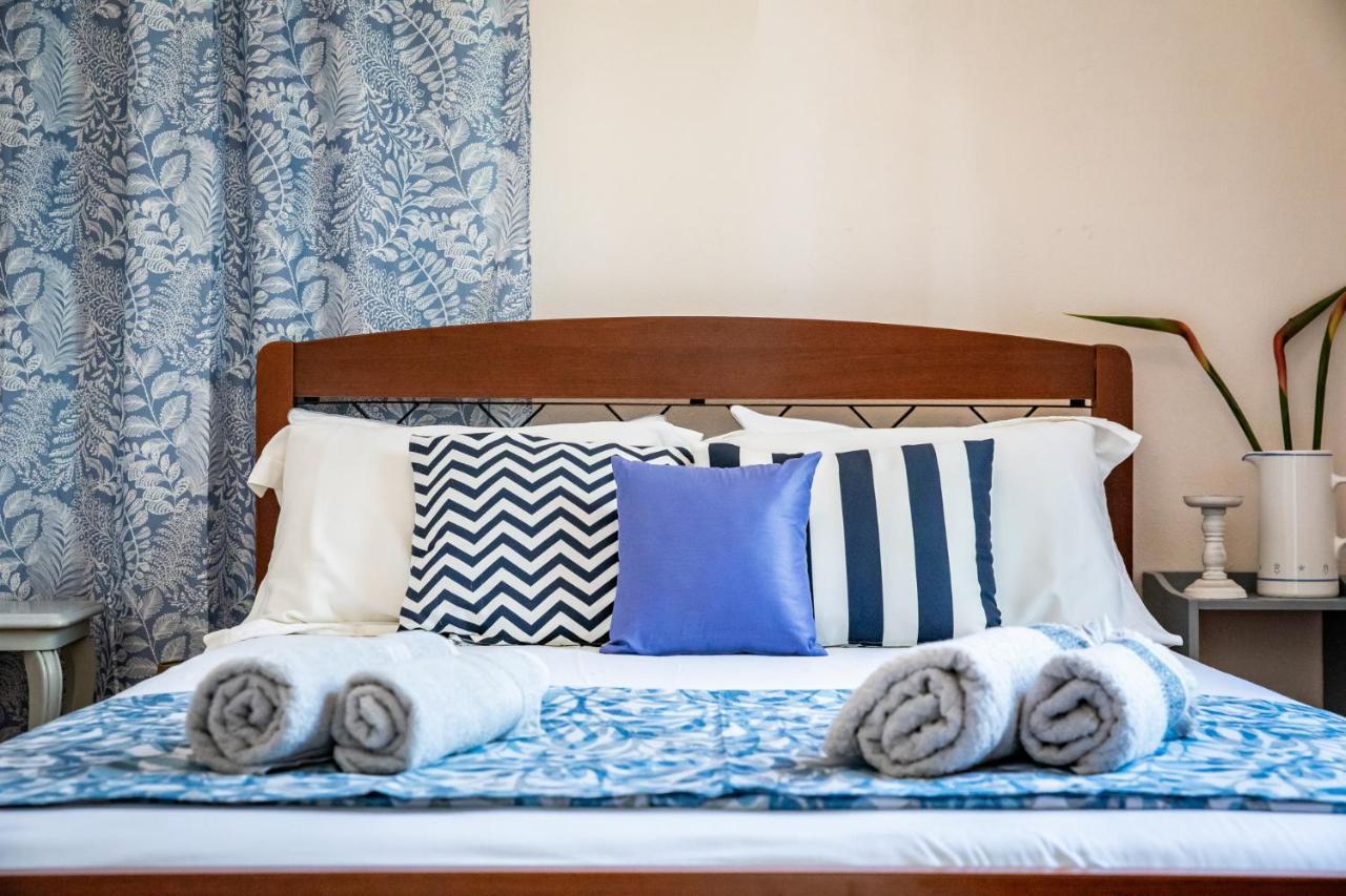 Petradi Town Apartment スコペロス エクステリア 写真